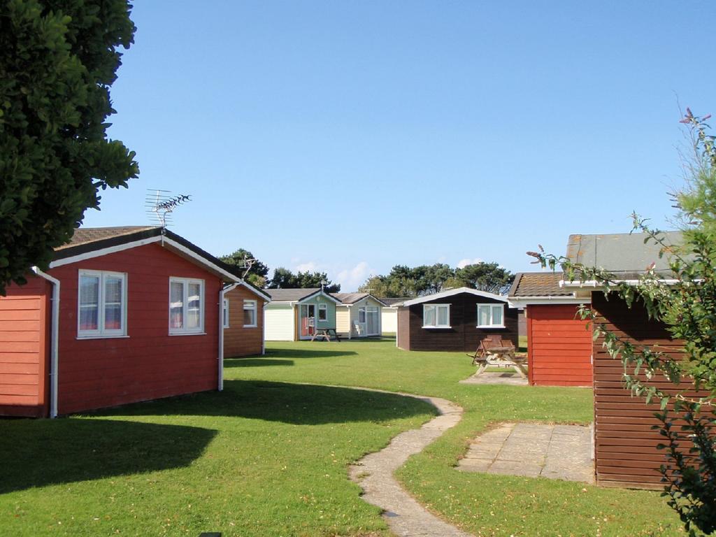 Chalets & Lodges At Atlantic Bays Holiday Park Padstow Exterior foto